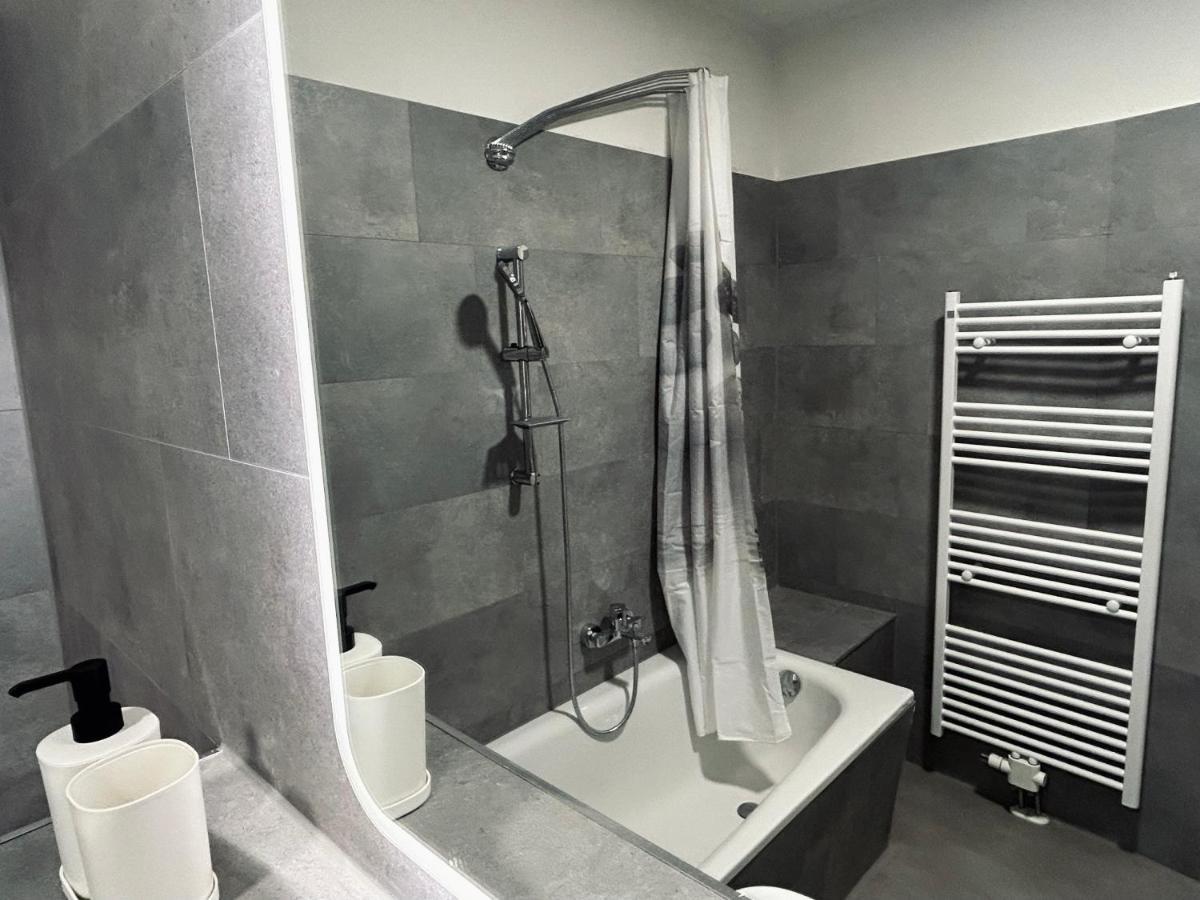 2 Schlafzimmer-Balkon-Kueche-Parkplatz-Designerbad لبسيا المظهر الخارجي الصورة